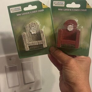 Mini Garden Flower Chairs Set